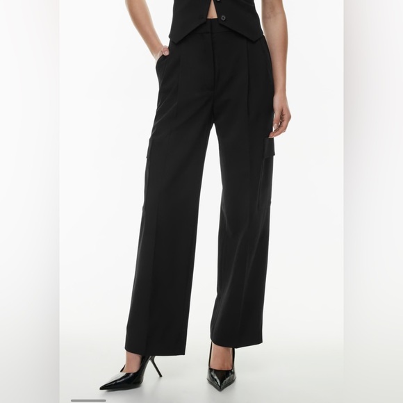 NWT Aritzia Babaton Spotlight Cargo Pant City Wool in Black Size 6 - Picture 5 of 14